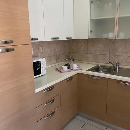 Herceg アパート *